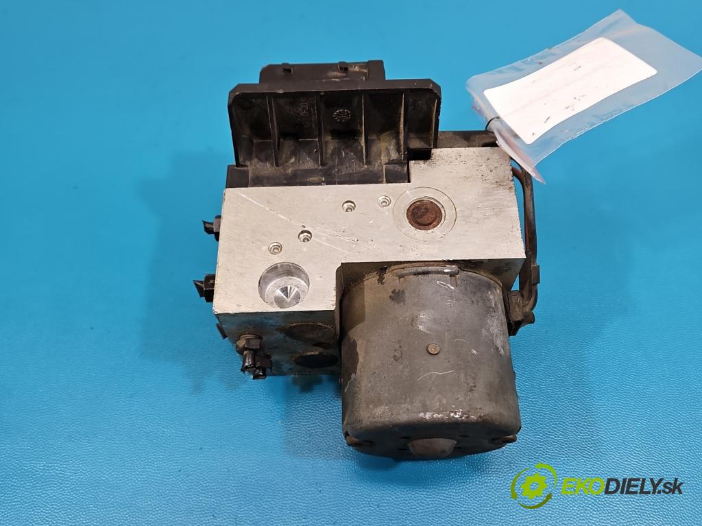 Vw Passat B5 1995-2005 1.6 8V 102 HP manual 75 kW 1595 cm3 5- čerpadlo abs 8E0614111T (Pumpa ABS)