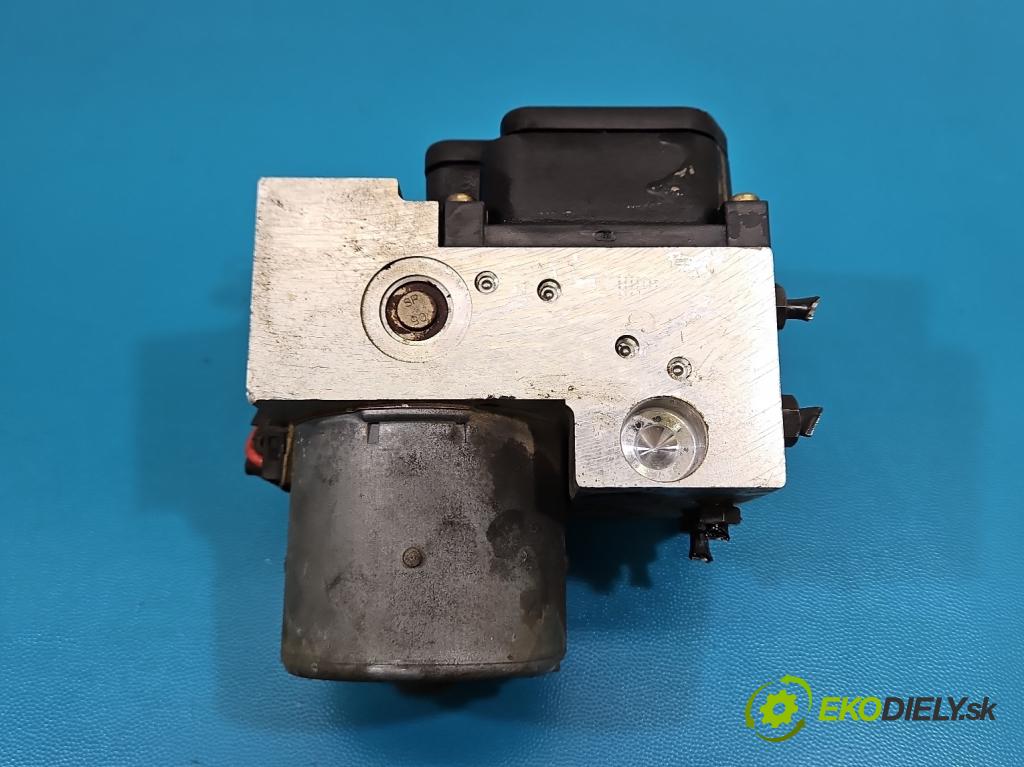 Vw Passat B5 1995-2005 1.6 8V 102 HP manual 75 kW 1595 cm3 5- čerpadlo abs 8E0614111T (Pumpa ABS)
