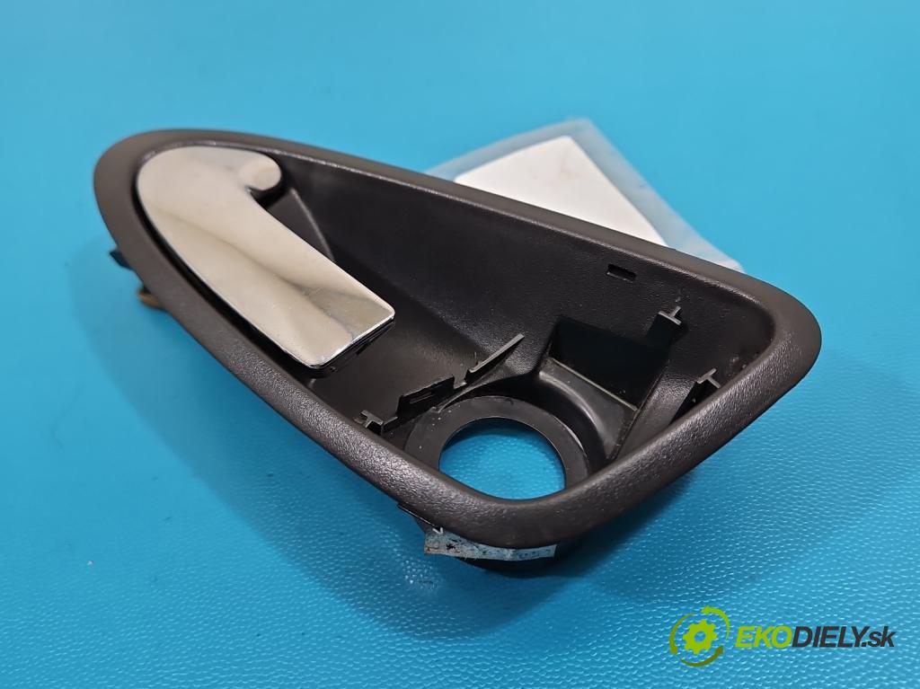 Seat Ibiza IV 6J 2008-2017 1.4 16V 86 HP manual 63 kW 1390 cm3 5- rukoväť uvnitř: predné ľavé