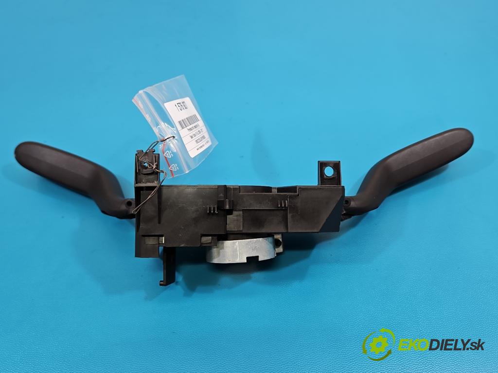 Seat Ibiza IV 6J 2008-2017 1.4 16V 86 HP manual 63 kW 1390 cm3 5- prepínač komplex: 7H0953503GF (Prepínacie páčky pod volantom)