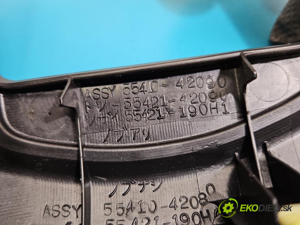 Toyota Rav4 II 2000-2005 2.0 D4D 1CD 133 hp manual 98 kW 1995 cm3 5- rameček rádia 55410-42090