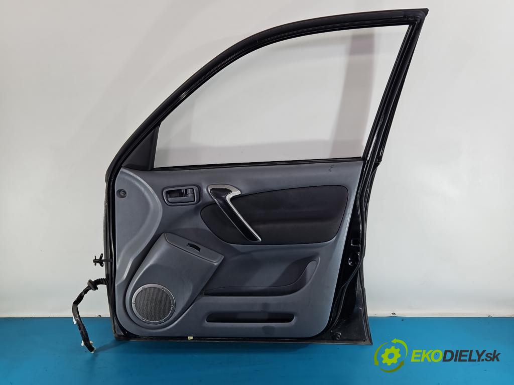 Toyota Rav4 II 2000-2005 2.0 D4D 1CD 133 hp manual 98 kW 1995 cm3 5- dveře přední pravé  (Klika dveří ostatní)