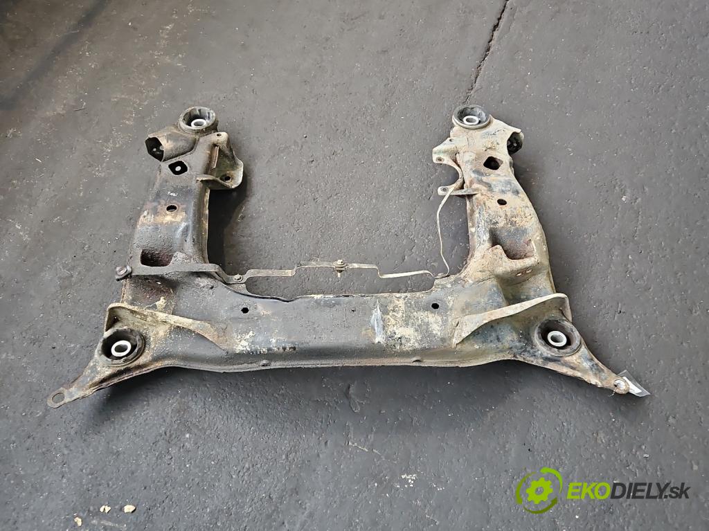 Vw Passat B5 1995-2005 1.6 8V 102 HP manual 75 kW 1595 cm3 5- výstuha motora