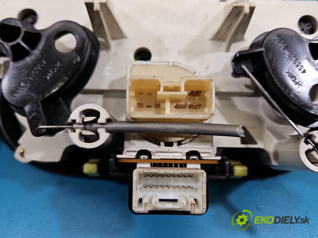 Toyota Rav4 II 2000-2005 2.0 D4D 1CD 133 HP manual 98 kW 1995 cm3 5- panel kúrenia 55900-42150