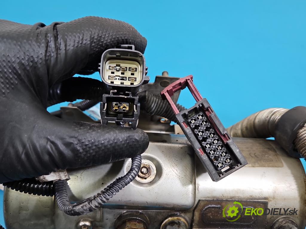 Volvo XC90 I 2002-2014 2.5 T 209KM automatic 154 kW 2521 cm3 5- Webasto 30645238 (Webasto (nezávislé kúrenie))