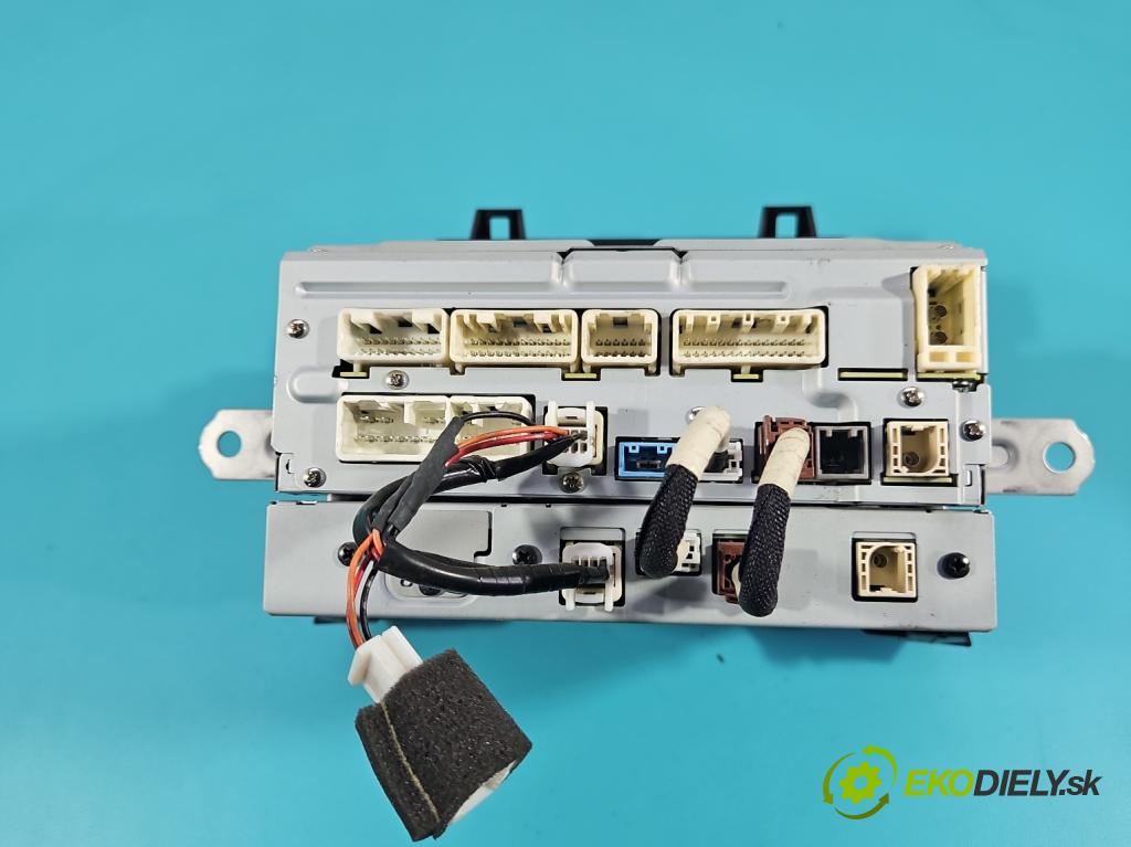 Lexus NX I 2014-2021 2.5 16V 155 hp automatic 114 kW 2494 cm3 5- Radio továrna: 86140-78160