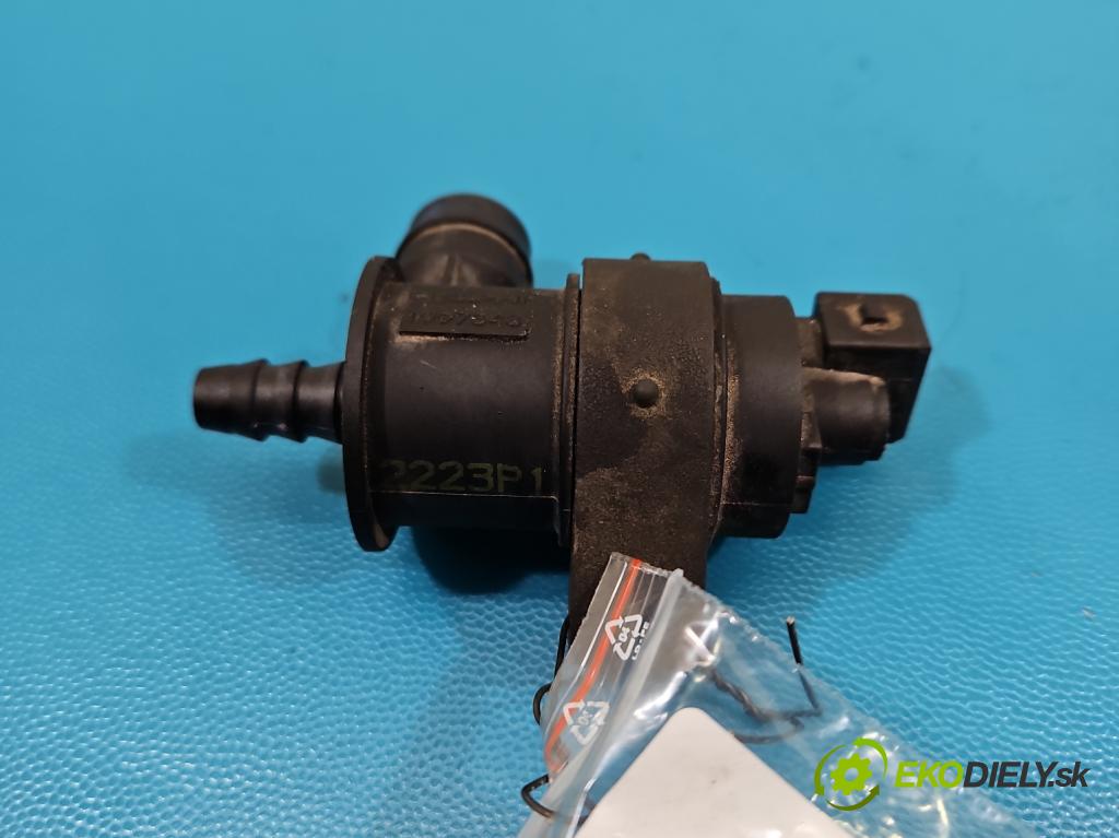 Volvo XC90 I 2002-2014 2.5 T 209KM automatic 154 kW 2521 cm3 5- ventil vakuum: 31104896 (Ventil)