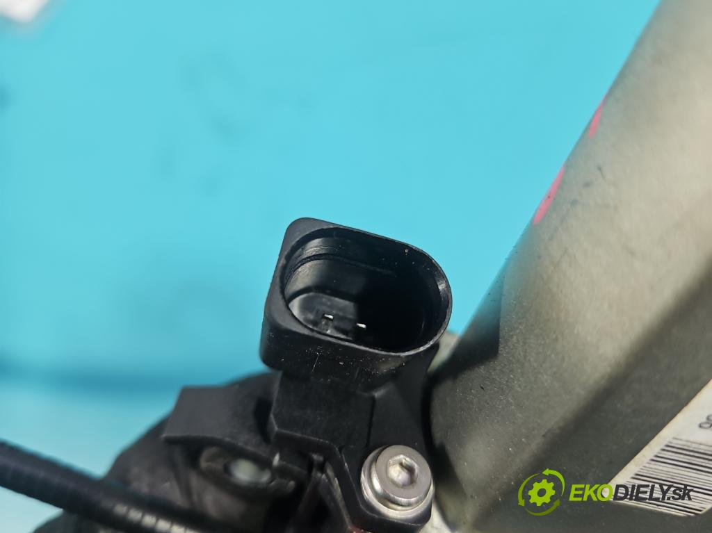 Audi A8 D4 2009-2017 2.0 TFSI 211KM automatic 155 kW 1984 cm3 4- zámek přední levý 4F0837059