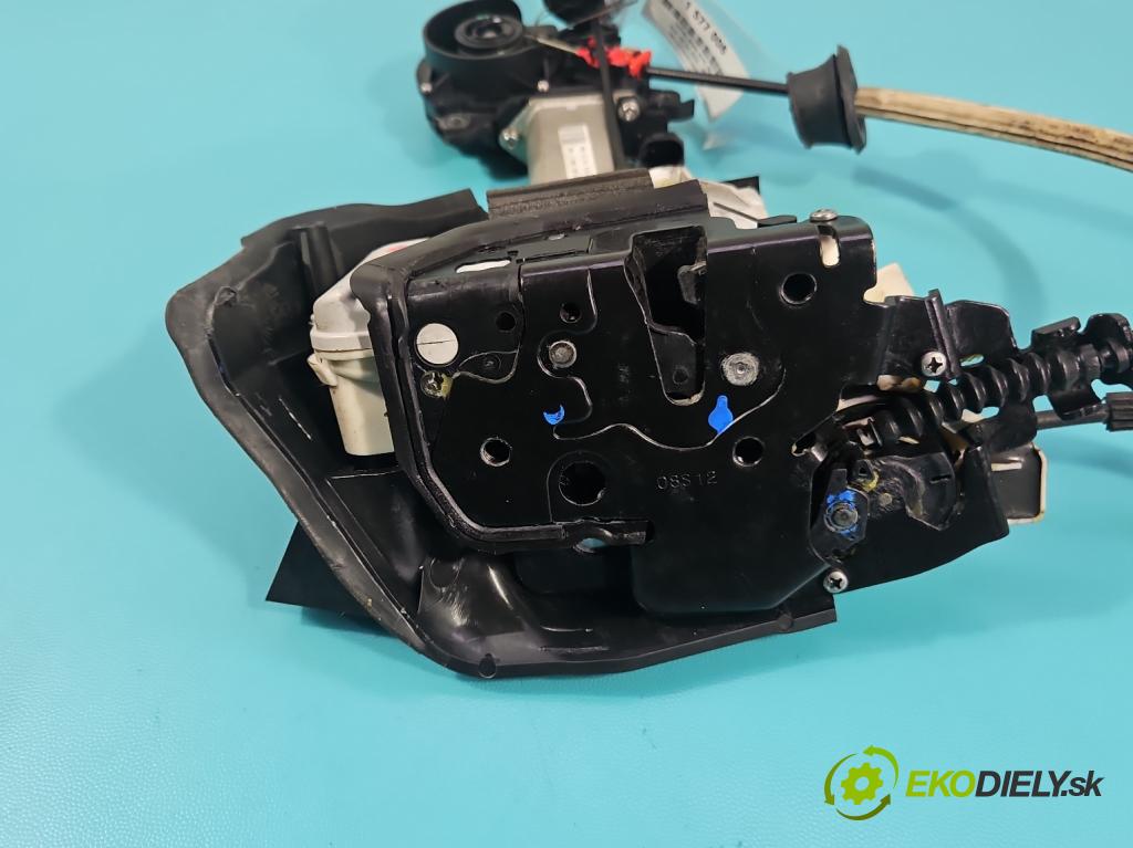 Audi A8 D4 2009-2017 2.0 TFSI 211KM automatic 155 kW 1984 cm3 4- zámek přední levý 4F0837059