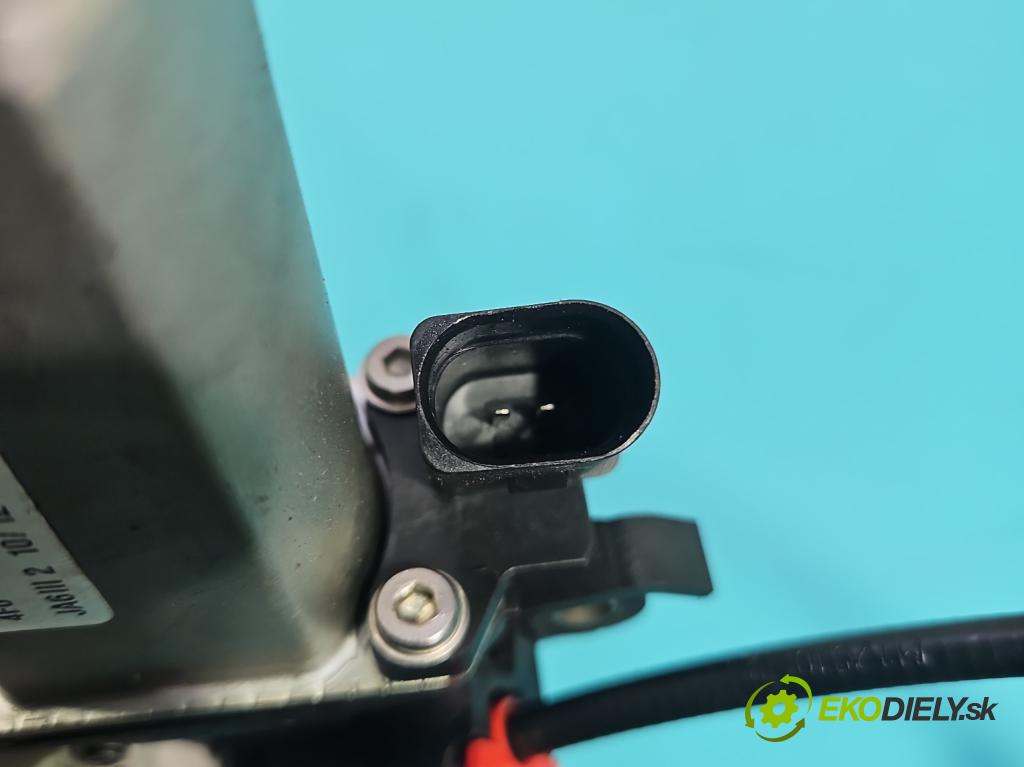 Audi A8 D4 2009-2017 2.0 TFSI 211KM automatic 155 kW 1984 cm3 4- zámek přední pravý 4F0837060