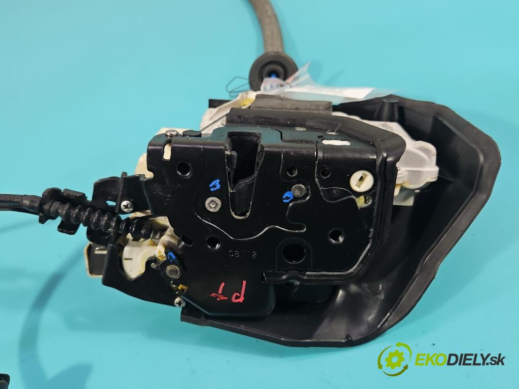 Audi A8 D4 2009-2017 2.0 TFSI 211KM automatic 155 kW 1984 cm3 4- zámok zadné pravý 4F0837060