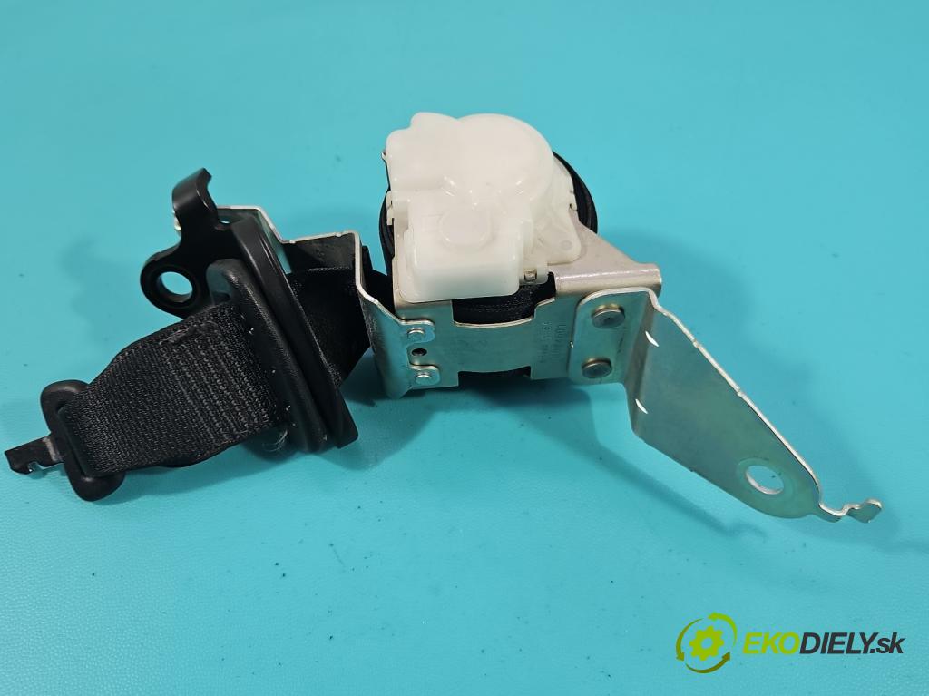 Lexus NX I 2014-2021 2.5 16V 155 HP automatic 114 kW 2494 cm3 5- pas bezpečnosť: zadné stredný 