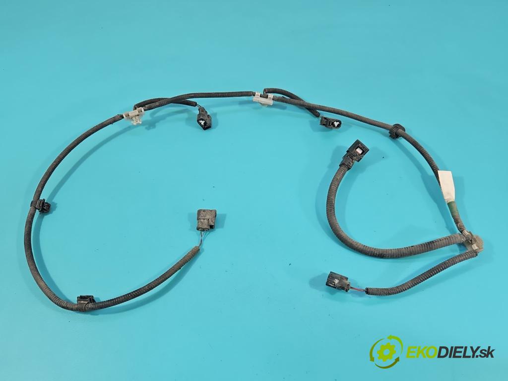 Lexus NX I 2014-2021 2.5 16V 155 hp automatic 114 kW 2494 cm3 5- Balíček: nárazníku zadní 