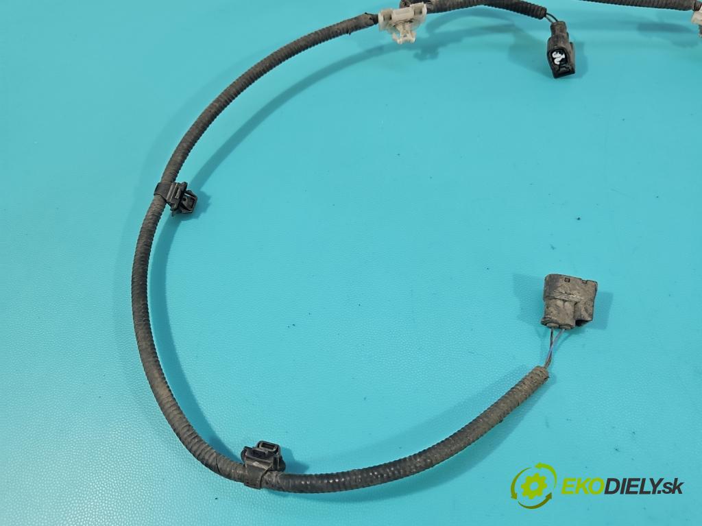 Lexus NX I 2014-2021 2.5 16V 155 HP automatic 114 kW 2494 cm3 5- Zväzok: nárazník zadné