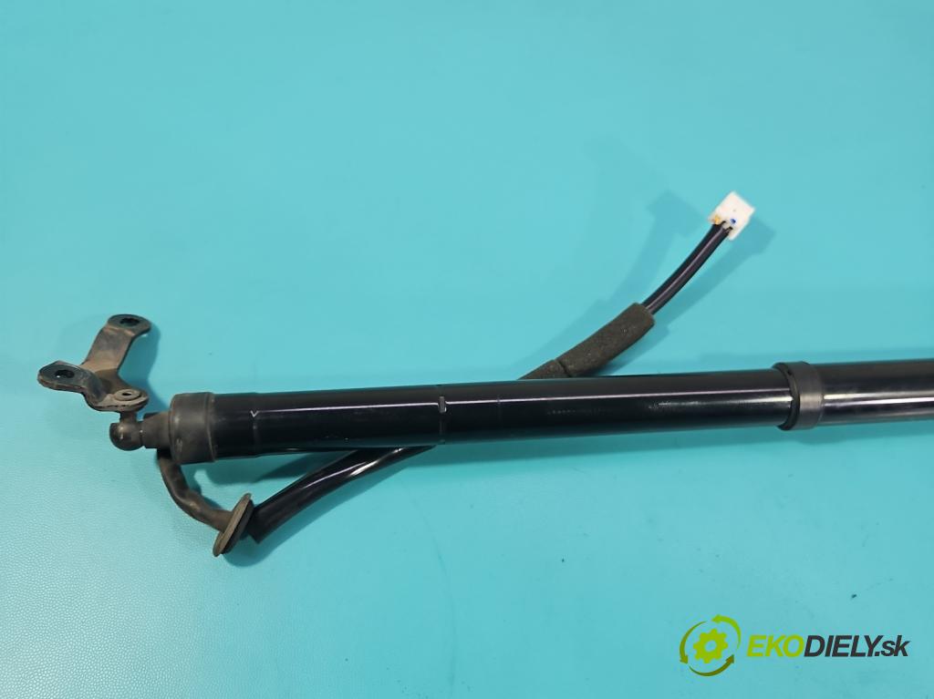 Lexus NX I 2014-2021 2.5 16V 155 hp automatic 114 kW 2494 cm3 5- Aktuátor: kufrových dveří levý 68920-78011