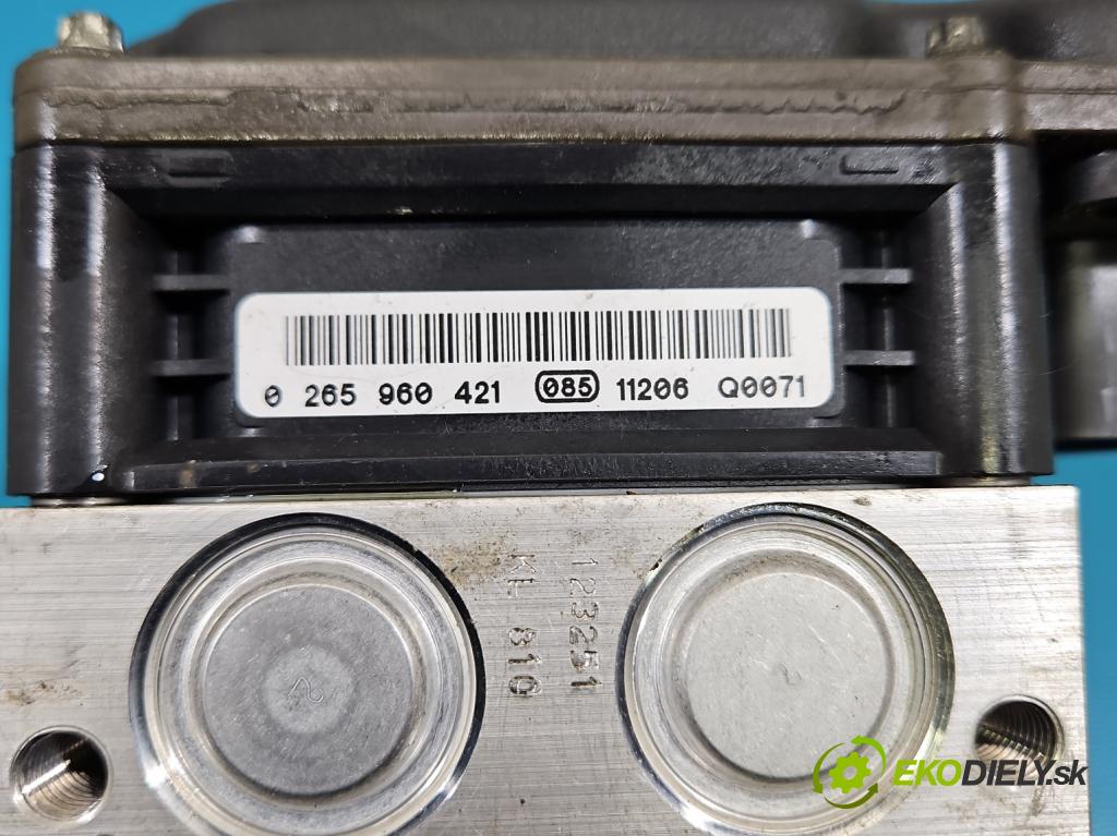 Audi A8 D4 2009-2017 2.0 TFSI 211KM automatic 155 kW 1984 cm3 4- čerpadlo abs 0265960421 (Pumpa ABS)