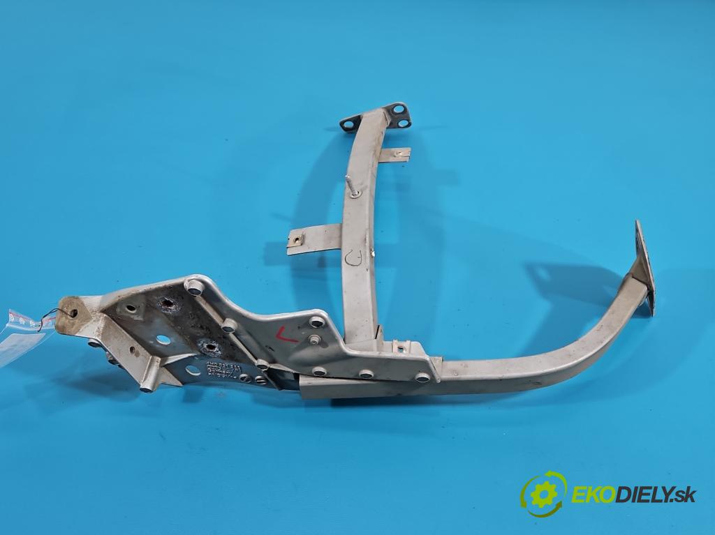 Audi A8 D4 2009-2017 2.0 TFSI 211KM automatic 155 kW 1984 cm3 4- Upevnění: 4H0821233