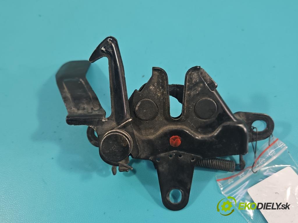 Toyota Rav4 II 2000-2005 2.0 D4D 1CD 133 HP manual 98 kW 1995 cm3 5- zámok kapoty 