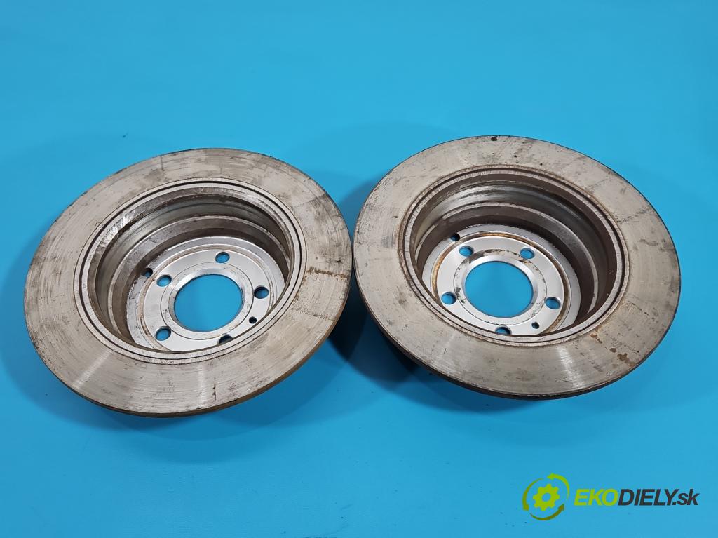 Volvo V70 I 1996-2000 2.0 10V 126 HP manual 93 kW 1984 cm3 5- Štíty: brzdové zadné