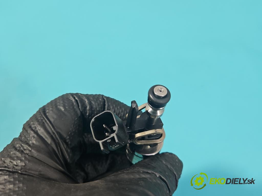 MG MG3  24- 1.5 16V 116 HP manual 85 kW 1495 cm3 5- vstrek 00MA62 (Vstrekovač paliva)