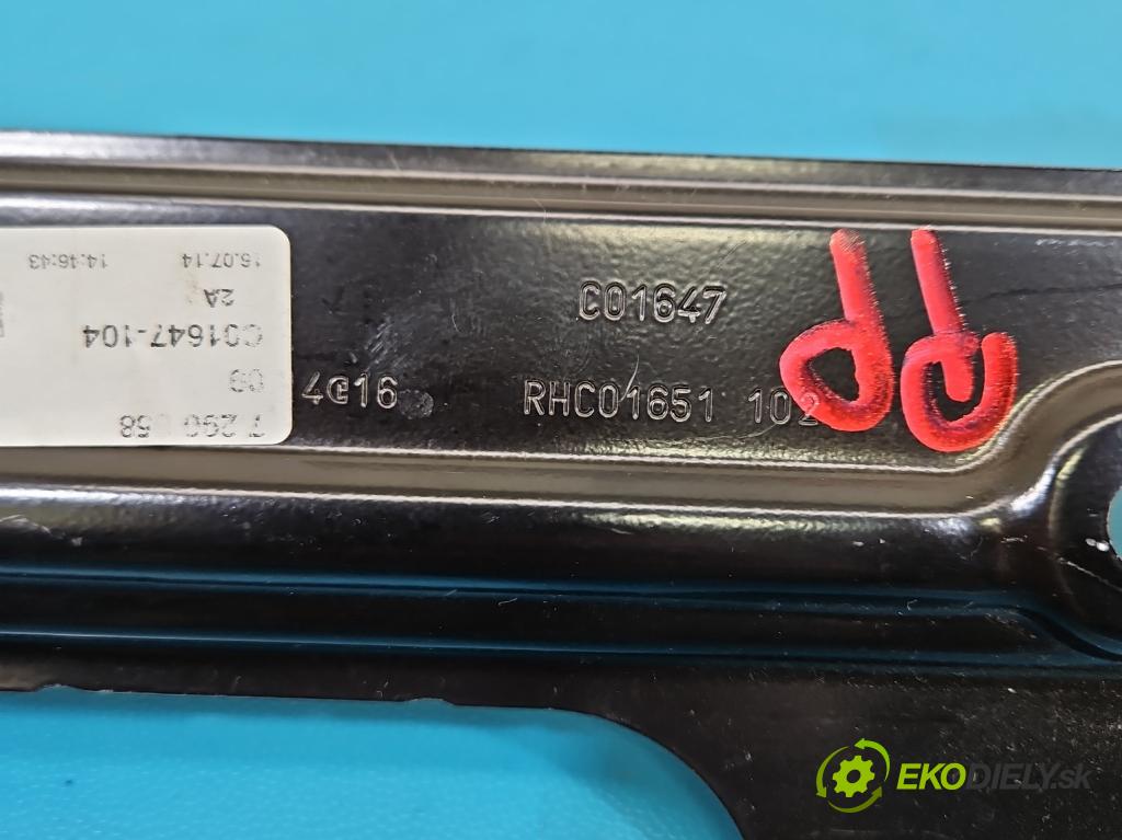 Bmw i3 2013–2022 0.0 elektrický: 170 hp automatic 125 kW 1 cm3 5- mechanismus stahování přední pravý 7332799