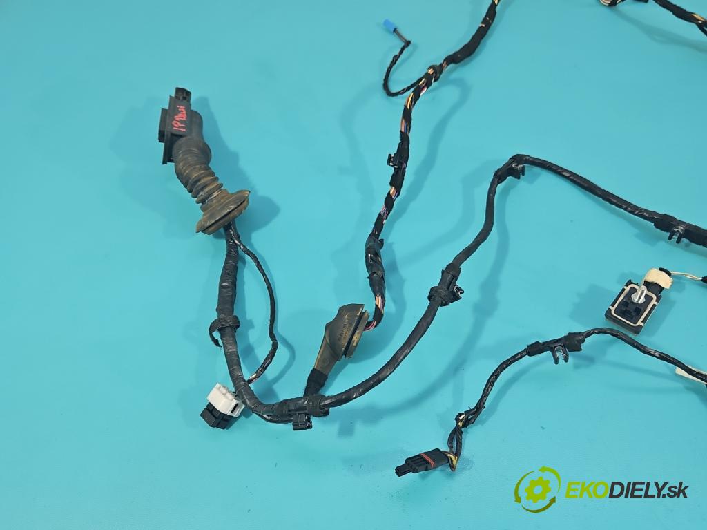 Bmw i3 2013–2022 0.0 elektrický: 170 HP automatic 125 kW 1 cm3 5- Zväzok: dvere predné vľavo: 9305252