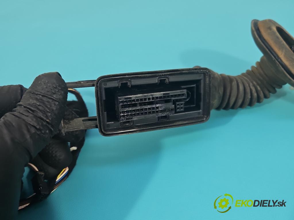 Bmw i3 2013–2022 0.0 elektrický: 170 HP automatic 125 kW 1 cm3 5- Zväzok: dvere predné pravých 9349900