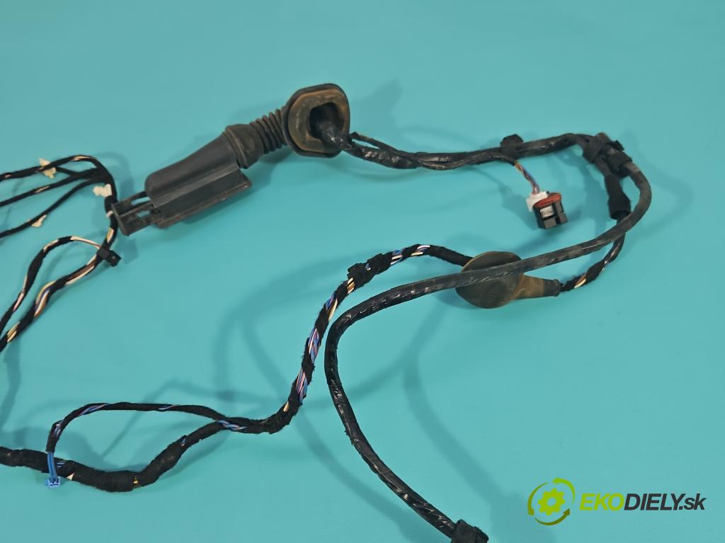 Bmw i3 2013–2022 0.0 elektrický: 170 HP automatic 125 kW 1 cm3 5- Zväzok: dvere predné pravých 9349900