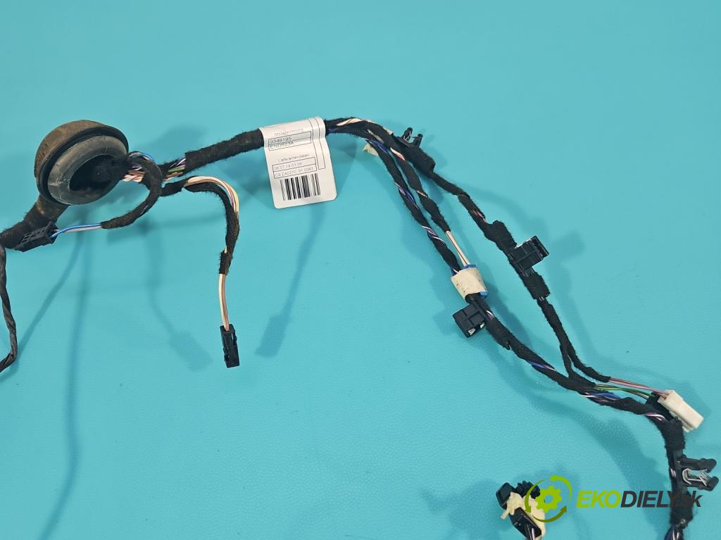 Bmw i3 2013–2022 0.0 elektrický: 170 HP automatic 125 kW 1 cm3 5- Zväzok: dvere zadné vľavo: 9349195