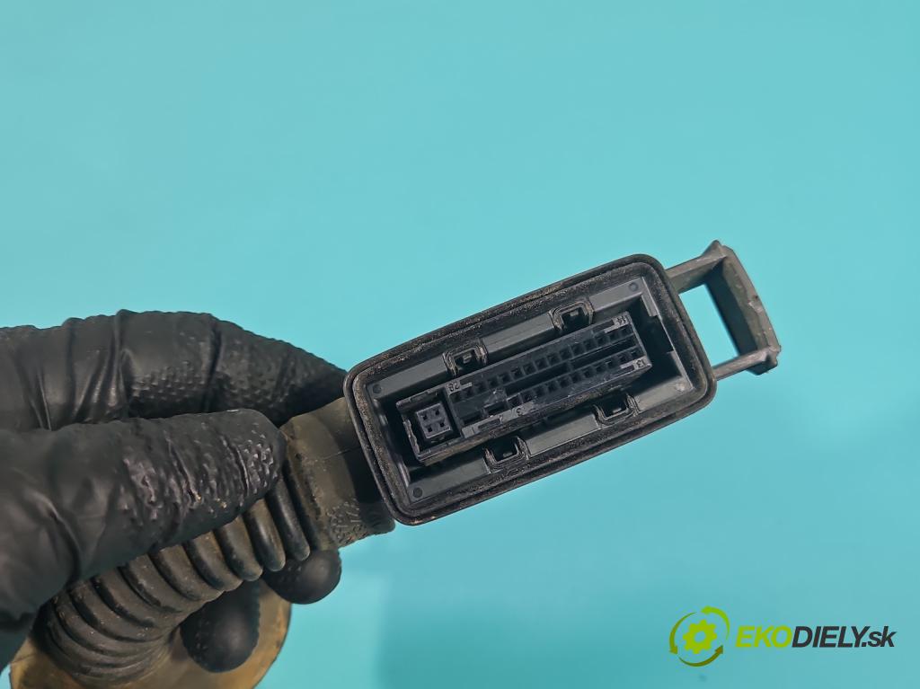 Bmw i3 2013–2022 0.0 elektrický: 170 HP automatic 125 kW 1 cm3 5- Zväzok: dvere zadné vľavo: 9349195