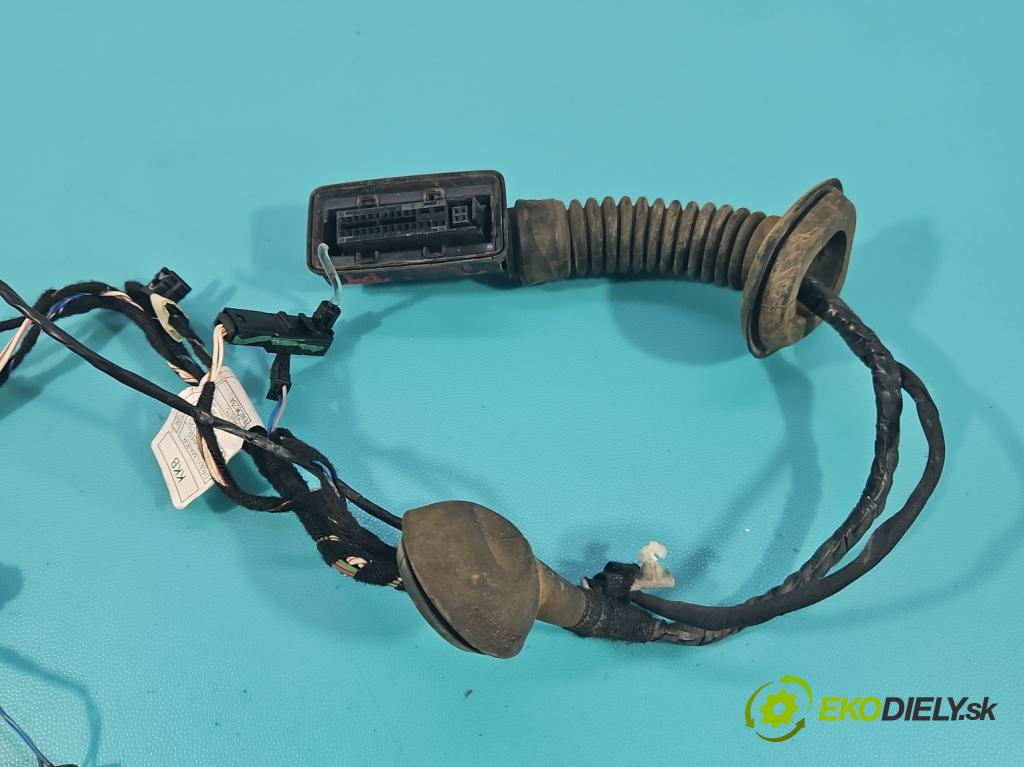 Bmw i3 2013–2022 0.0 elektrický: 170 HP automatic 125 kW 1 cm3 5- Zväzok: dvere zadné pravých 9349195