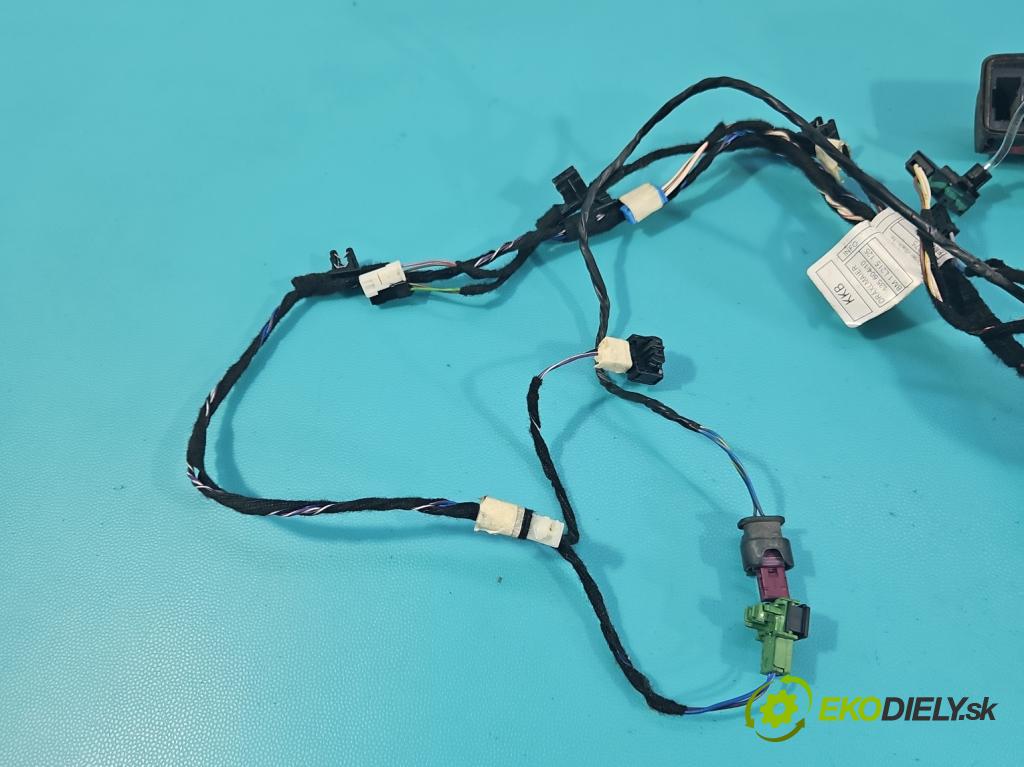 Bmw i3 2013–2022 0.0 elektrický: 170 HP automatic 125 kW 1 cm3 5- Zväzok: dvere zadné pravých 9349195