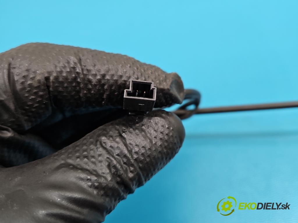 Bmw i3 2013–2022 0.0 elektrický: 170 HP automatic 125 kW 1 cm3 5- zámok zadné ľavý 7291033