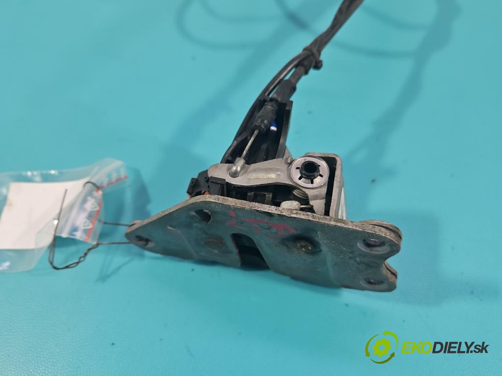 Bmw i3 2013–2022 0.0 elektrický: 170 HP automatic 125 kW 1 cm3 5- zámok zadné ľavý 7291031