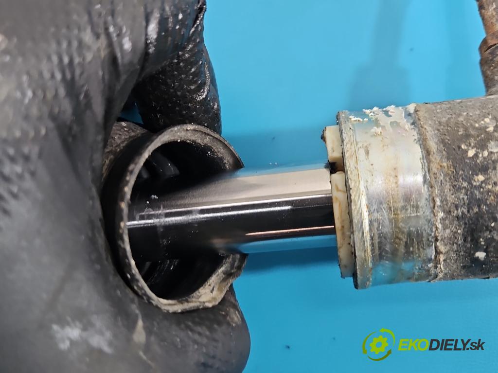 Nissan Primera P10 1990-1998 2.0 16V 121KM manual 89 kW 1998 cm3 4- Ozubené kolo: volant