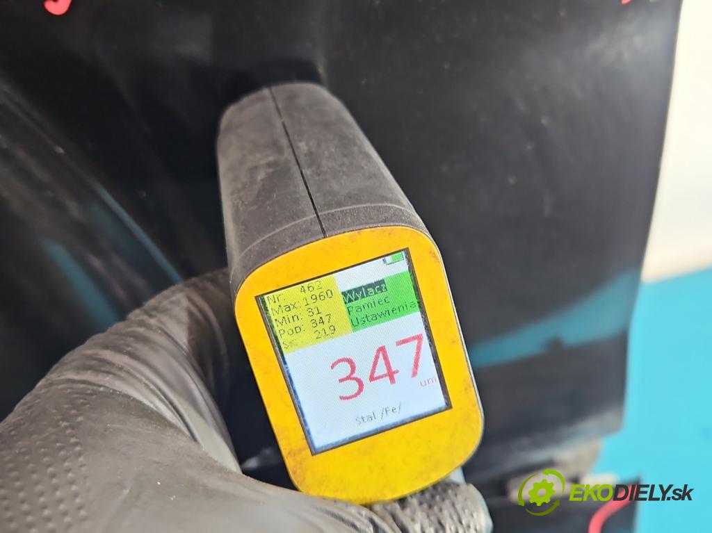 Toyota Rav4 II 2000-2005 2.0 D4D 1CD 133 HP manual 98 kW 1995 cm3 5- zadna kufor  (Kapota zadná (kufor))