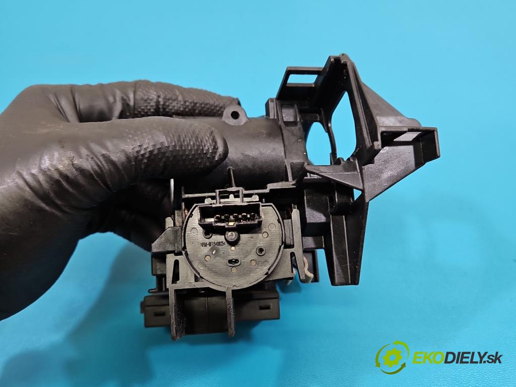 Opel Corsa C 2000-2006 1.0 12V 60 HP automatic 44 kW 998 cm3 5- riadiaca jednotka motora 0261208393