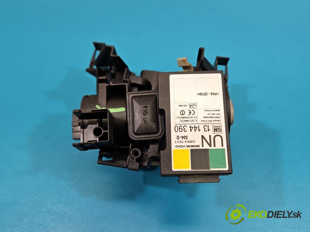 Opel Corsa C 2000-2006 1.0 12V 60 HP automatic 44 kW 998 cm3 5- riadiaca jednotka motora 0261208393