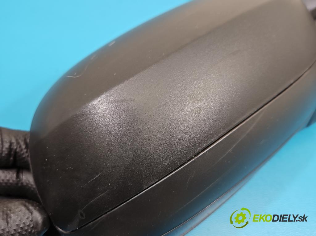 Opel Corsa C 2000-2006 1.0 12V 60 HP automatic 44 kW 998 cm3 5- zrkadlo pravé  (Kľučka dverí ostatné)