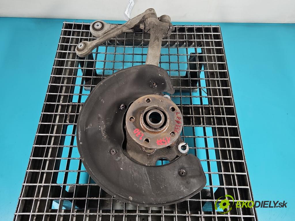 Audi A8 D4 2009-2017 2.0 TFSI 211KM automatic 155 kW 1984 cm3 4- náboj levé  (Náboj kola)