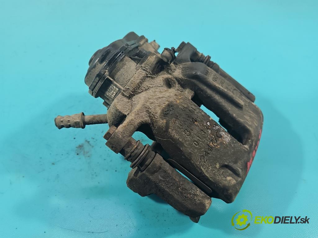 Audi A8 D4 2009-2017 2.0 TFSI 211KM automatic 155 kW 1984 cm3 4- brzdič zadné ľavý  (Kľučka dverí ostatné)