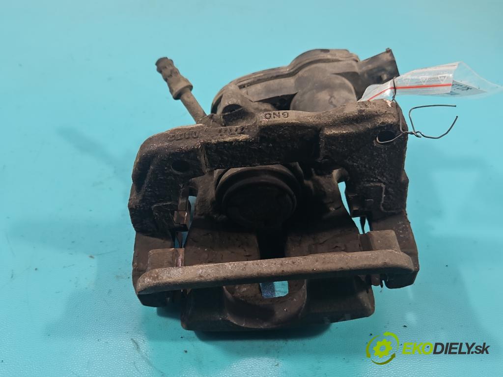 Audi A8 D4 2009-2017 2.0 TFSI 211KM automatic 155 kW 1984 cm3 4- brzdič zadné pravý  (Kľučka dverí ostatné)