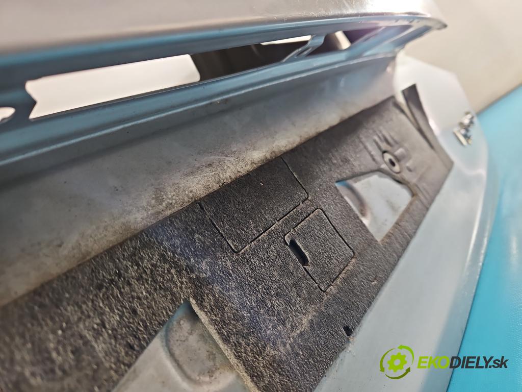 Audi A8 D4 2009-2017 2.0 TFSI 211KM automatic 155 kW 1984 cm3 4- zadna kufor  (Kapota zadná (kufor))