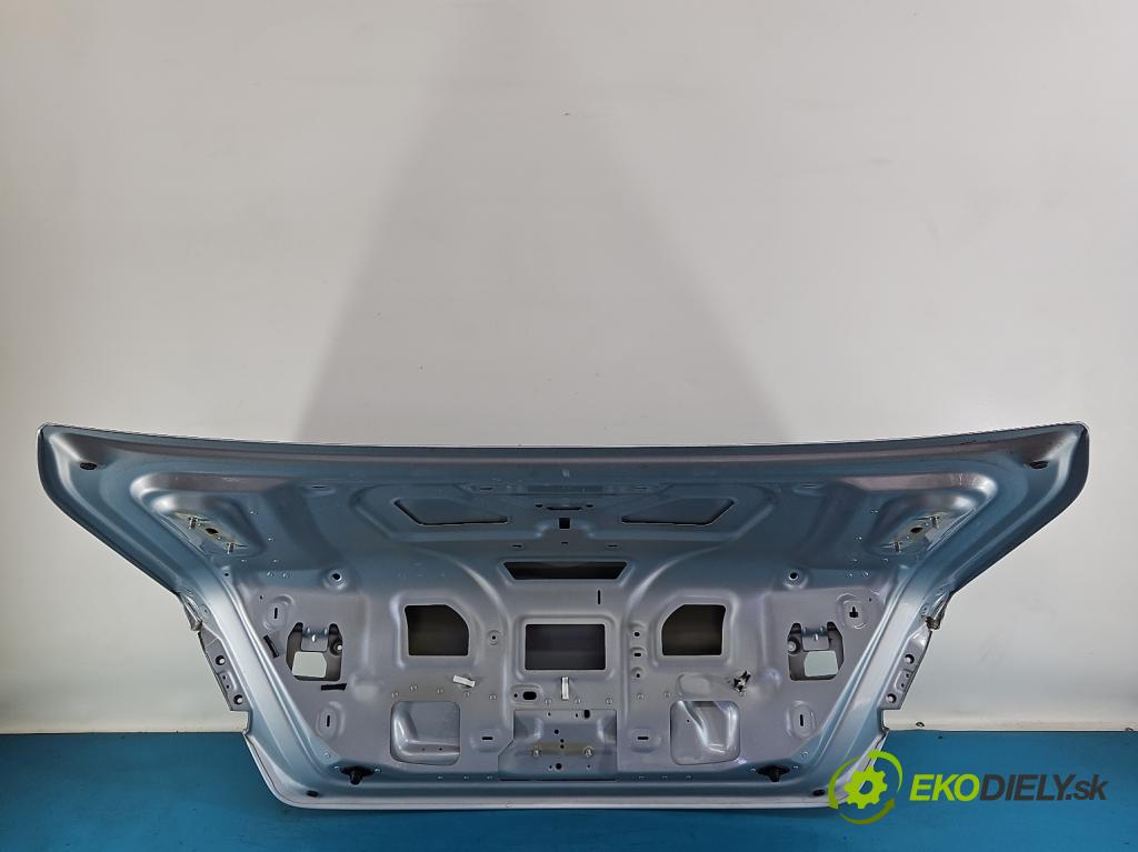 Audi A8 D4 2009-2017 2.0 TFSI 211KM automatic 155 kW 1984 cm3 4- zadna kufor  (Kapota zadná (kufor))