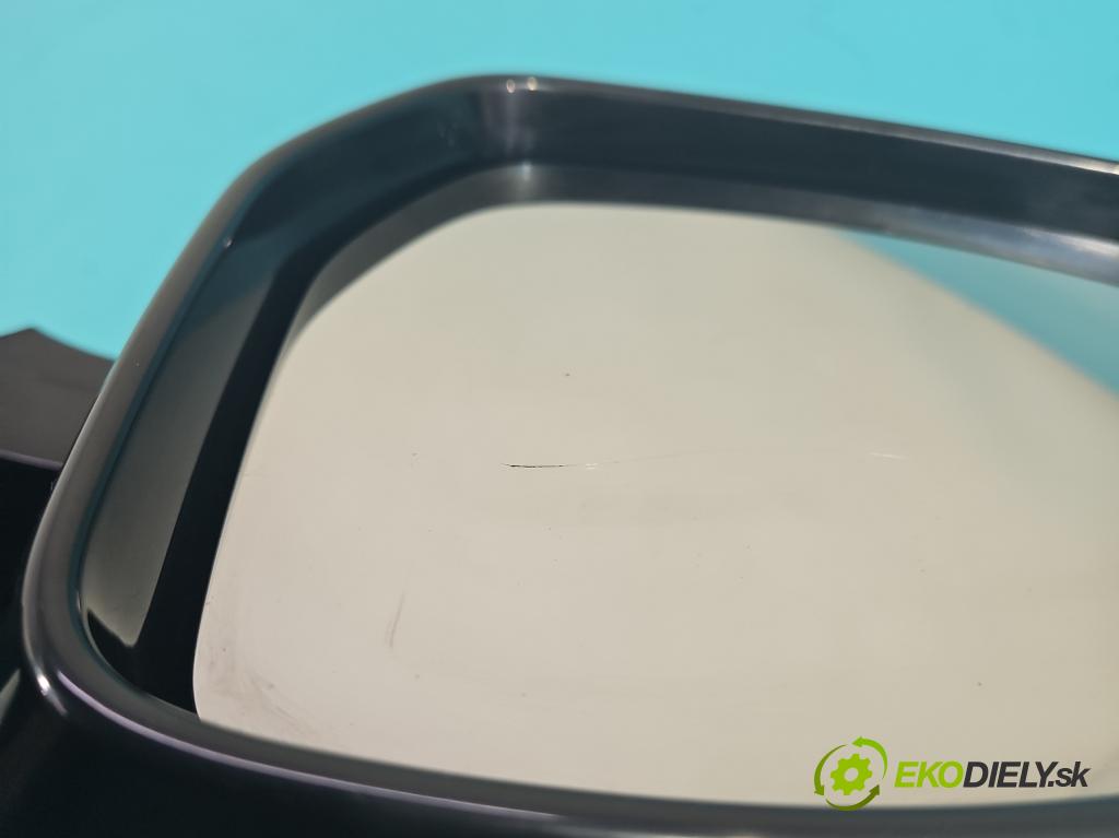 Jaguar F-Pace 16- 2.0d 241KM automatic 177 kW 1999 cm3 5- zrkadlo ľavé  (Kľučka dverí ostatné)