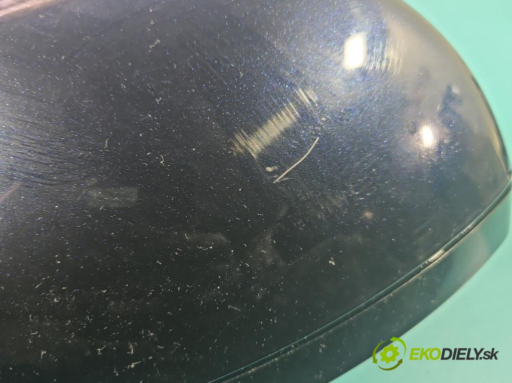 Jaguar F-Pace 16- 2.0d 241KM automatic 177 kW 1999 cm3 5- zpětné zrcátko pravé  (Klika dveří ostatní)