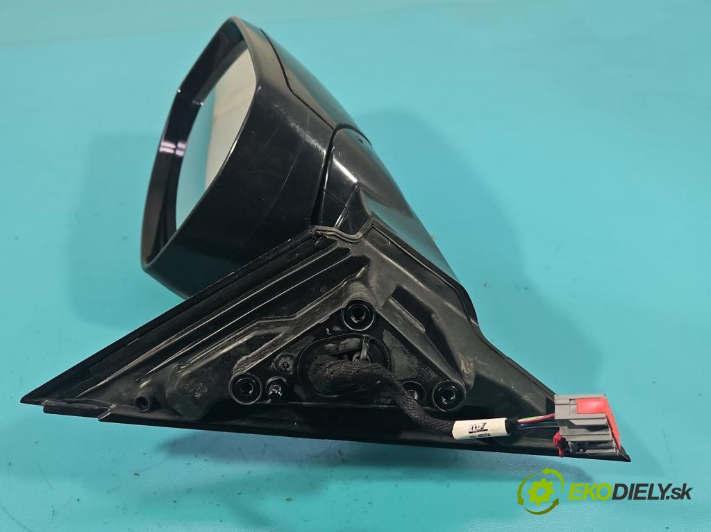 Jaguar F-Pace 16- 2.0d 241KM automatic 177 kW 1999 cm3 5- zpětné zrcátko pravé  (Klika dveří ostatní)