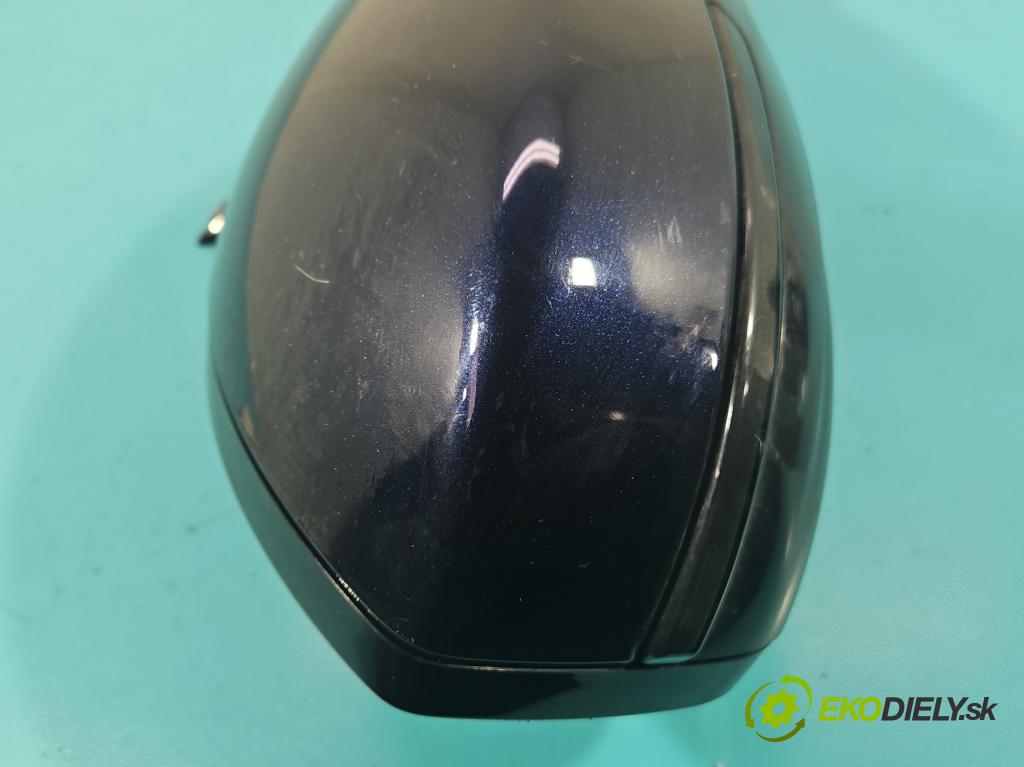 Jaguar F-Pace 16- 2.0d 241KM automatic 177 kW 1999 cm3 5- zpětné zrcátko pravé  (Klika dveří ostatní)