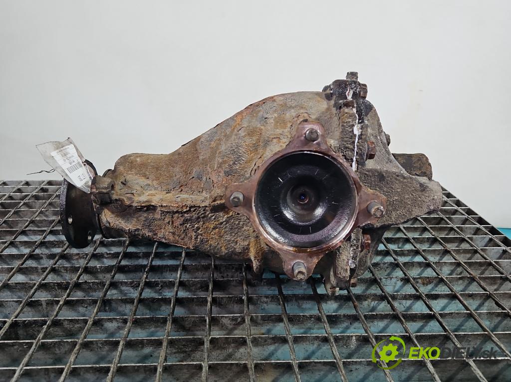 Toyota Rav4 II 2000-2005 2.0 D4D 1CD 133 HP manual 98 kW 1995 cm3 5- Most: zadní: 0031-2901751