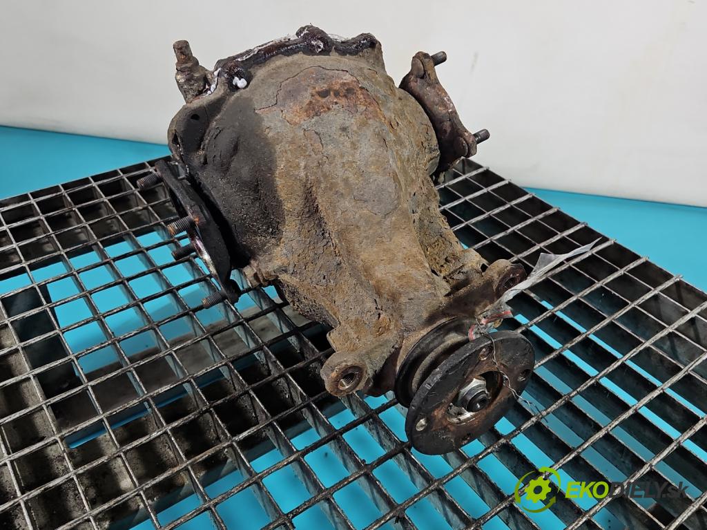 Toyota Rav4 II 2000-2005 2.0 D4D 1CD 133 HP manual 98 kW 1995 cm3 5- Most: zadní: 0031-2901751